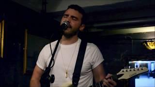 Argie Gudo - A Reason Tonight (Live at the Lucky Pig, London)