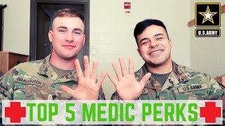 TOP 5 BEST THINGS ABOUT BEING A 68W COMBAT MEDIC/HEALTHCARE SPECIALIST (2022)