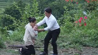 CEO accidentally saved a homeless single mother and she gave him something no one else could