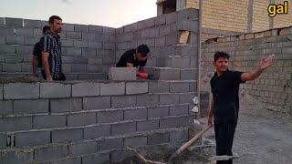 The power of unity: building the walls of the house with the efforts of the nomadic family