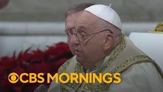 Pope Francis marks Christmas with plea for peace