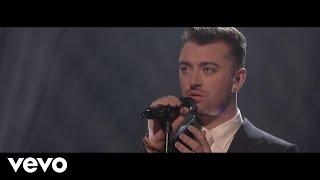 Sam Smith - Writing's On The Wall (Live On The Graham Norton Show)