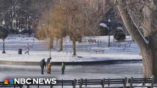 How climate change is making white Christmas a rare event