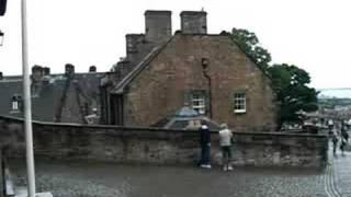 Edinburg Castleh