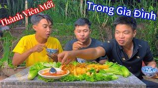 Thành Viên Mới Trong Gia Đình Ku Đen Và Món Mực Nướng Đá Hoa Cương Cực Ngon