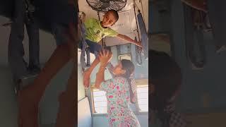 Train me kon aisa karta h  || Priyamvlogs || #shorts #trainshorts #youtubeshorts