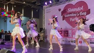 Euphonie - High Jump!! [Siamdol Valentine's Day Party] @Donki Mall Thonglor