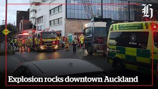 Explosion rocks downtown Auckland | nzherald.co.nz