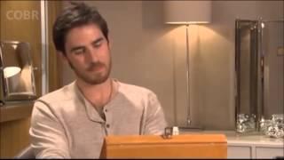 Colin O'Donoghue Opens the Treasure Chest [LEGENDADO]