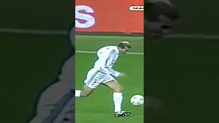 Zinedine Zidane #football #futbol #skills #worldcup #skills #soccer #neymar