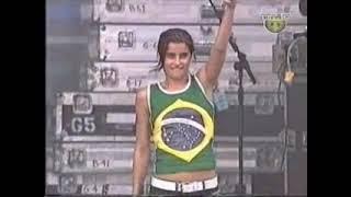 Nelly Furtado - I'm Like A Bird - Rock Werchter 2002