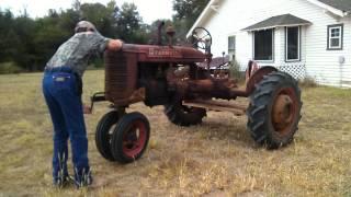 1941 Farmall B crank start