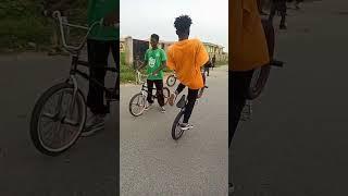 #bmx #bmxshort #shorts #bmx @Shohtob @AREWA24 @AREWAZONETV @Arewa @fuskarArewatv