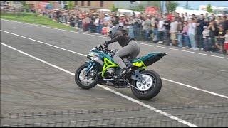 29 Avril 2023 - Show Stunt de Sarah Lezito à Dafy Moto Aubière (63)  Auvergne   @lezitow