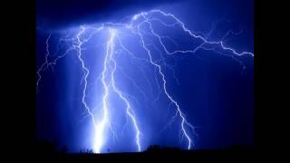 Si Fi Thunder and lightning sound effects