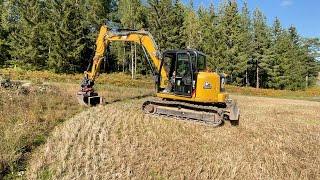 Köp Grävmaskin Cat 308E2CR med tiltrotator och 2 skopor på Klaravik