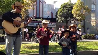 10/13/13, The Barefoot Quales, "Blackberry Blossom", SundayStreetsBerkeley