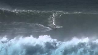 The Cribbar 30 foot waves! Big Wave Surfing in Newquay 30th Oct 2011