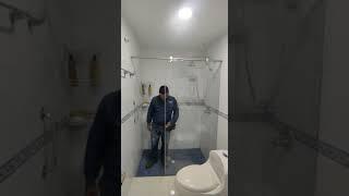 DIVISIONES DE BAÑO EN VIDRIO TEMPLADO EN BOGOTA SISTEMA CORREDIZA RS2 - INGEVIDRIOS- 3102300392