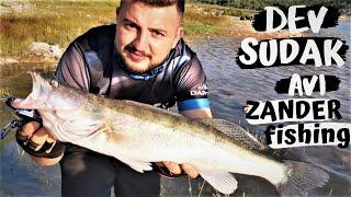 Aksiyon Dolu Dev Sudak Avı(Tatlı Su Levreği Avı)  Bu Silikon Affetmiyor ! Zander Fishing