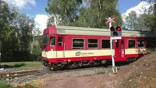 Železniční přejezd/Railroad crossing Stará Paka