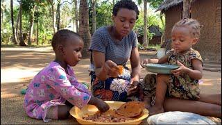 African Village Life Of Our Hardworking Mom #cooking Special Tomato Bread For Breakfast