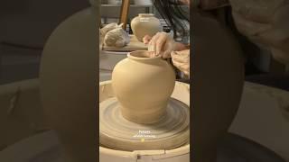 Pottery wheelthrowing! make a pot! | #asmr  #potteryforbeginners #wheelthrowing #pottery #도예 #240218