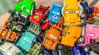 Clean up muddy minicars & disney car convoys! Play in the garden