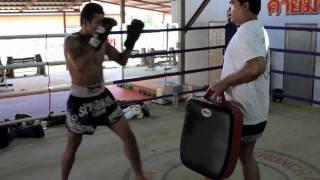 Pornsaneh Sitmonchai - Muay Thai Minute