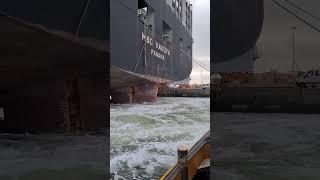 GIANT Ship's PROPELLER in ACTION!