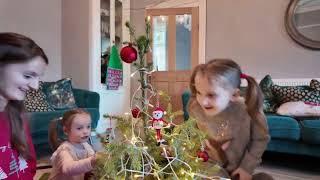 KIDS DECORATING ALFIES CHRISTMAS TREE| The Radford Family