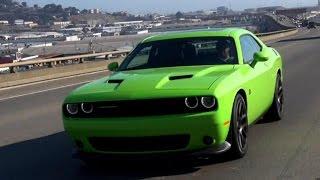 Car Tech - 2015 Dodge Challenger R/T Scat Pack
