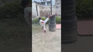 karate practice #karate #kickboxing
