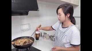 媳妇做一大锅烩菜，再配上几个馒头，老公吃的津津有味#我的乡村生活 #烩菜