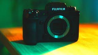 Deciding Between the Fuji XH2S, XH2, and XT5: What You Should Know!