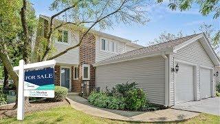 Home For Sale in Naperville, IL - 3 bedroom 2.5 bathroom