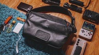 Perfect Slingbag? Carryology x Bellroy Chimera Slingbag Review & Giveaway