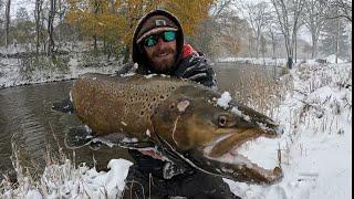 First SnowFall of the Year! - Brown Trout & Steelhead Fishing