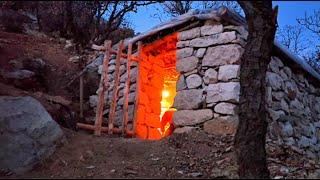 Cozy Stone Cabin in the Rain, Bushcraft Survival Experience | by @Dawid Outdoor Adventures