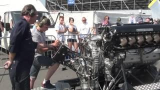 Rolls Royce V12 27litre Merlin engine PV12 FULL THROTTLE!