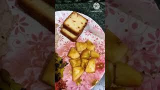 #morningbreakfast#kidstiffinrecipe #treding#cake#youtubeshorts#recipe#shots#ruti#kobifry#apple#food