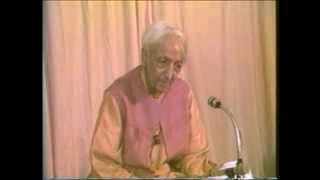 J. Krishnamurti - Rishi Valley 1985 - Discus. with Students 1 - What is the taste of fear?