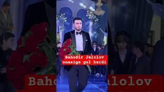 Baxodir Jalolov onasiga gul berdi #like #newvideo #youtube #shoubiznes #2023 #toy #wedding #shokuz