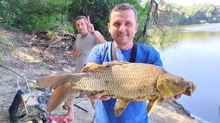 Рыбалка на карпа 2022  Ловля карпа на макуху. Fishing for carp. Fishing 2022.