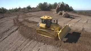 Komatsu D71 HST dozers offer easy access maintenance features