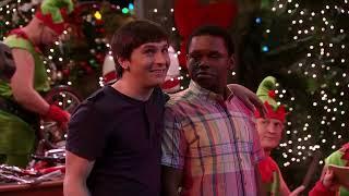 Pair of Kings S02E16 Pair of Santas Part 4/5