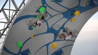 Kyra Condie and Courtney Woods climb at Psicocomp 2015 (seeding round)