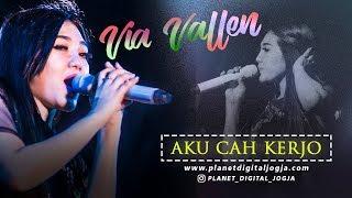 AKU CAH KERJO _ PENDHOZA cover by VIA VALLEN PERFORM AT SERIBU BATU MANGUNAN