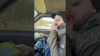 Обед рыболова чееек #спінінг #рыбалка #рыбалканаозере #рыба #рыболов #спиннинг #рыбак #окунь #щука