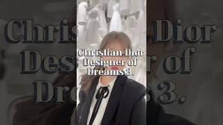Christian Dior Designer of Dreams 4.놀란 토끼가 된. 화려함에 압도된 나  #facodoll #DesignerOfDreams #전시기록
